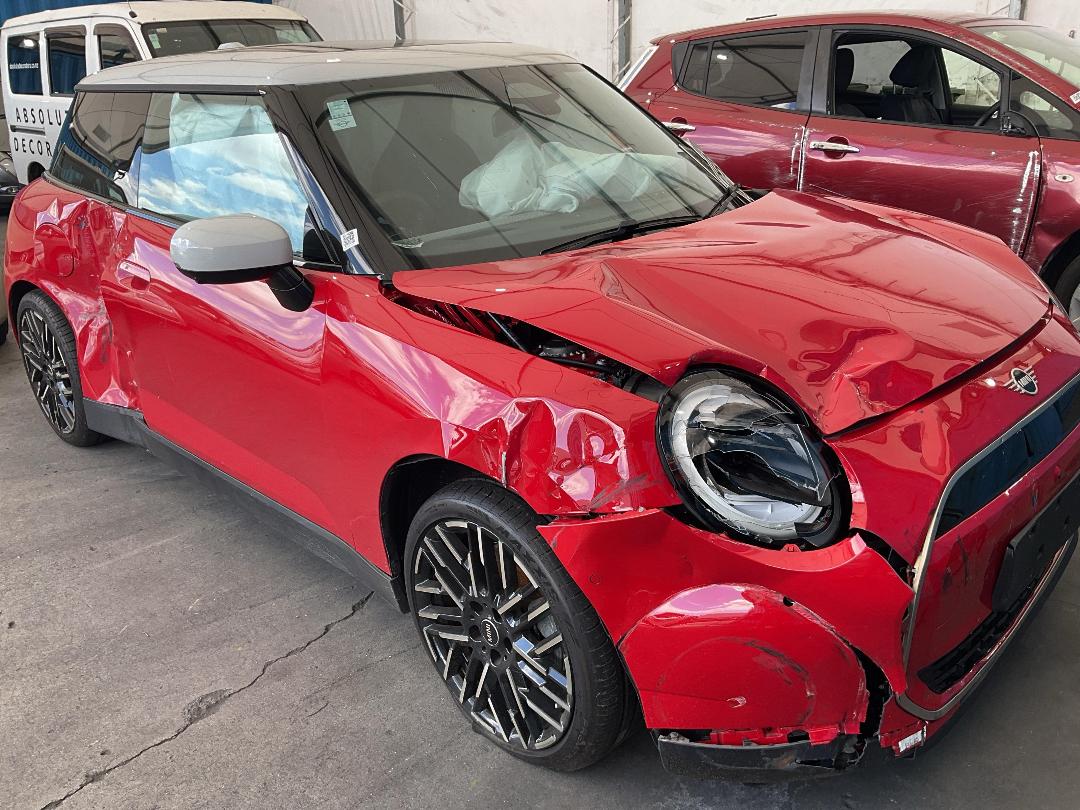 Photo '2' of Mini Cooper SE