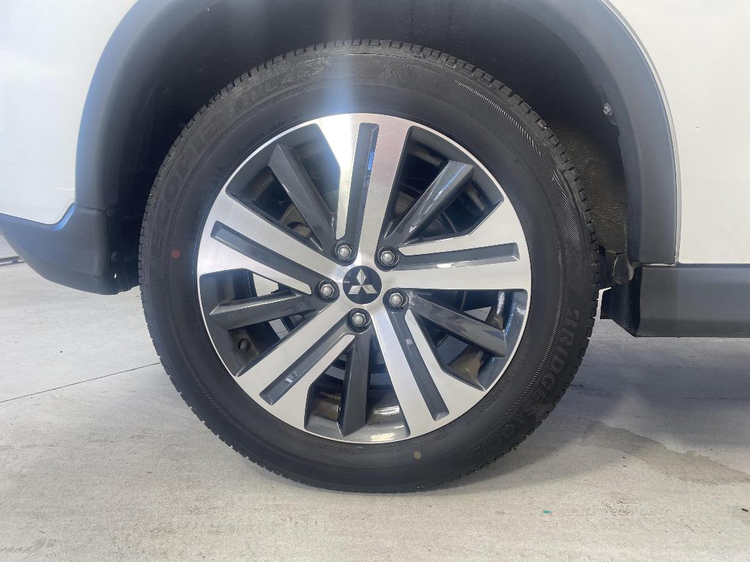 Photo '12' of Mitsubishi ASX