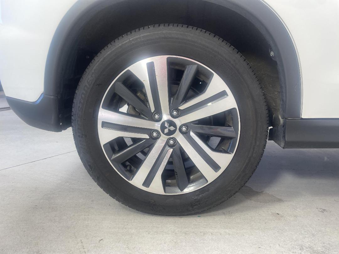 Photo '12' of Mitsubishi ASX