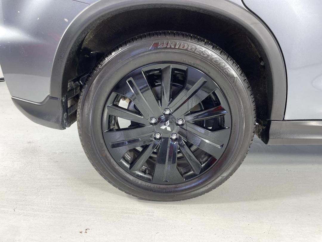 Photo '12' of Mitsubishi ASX