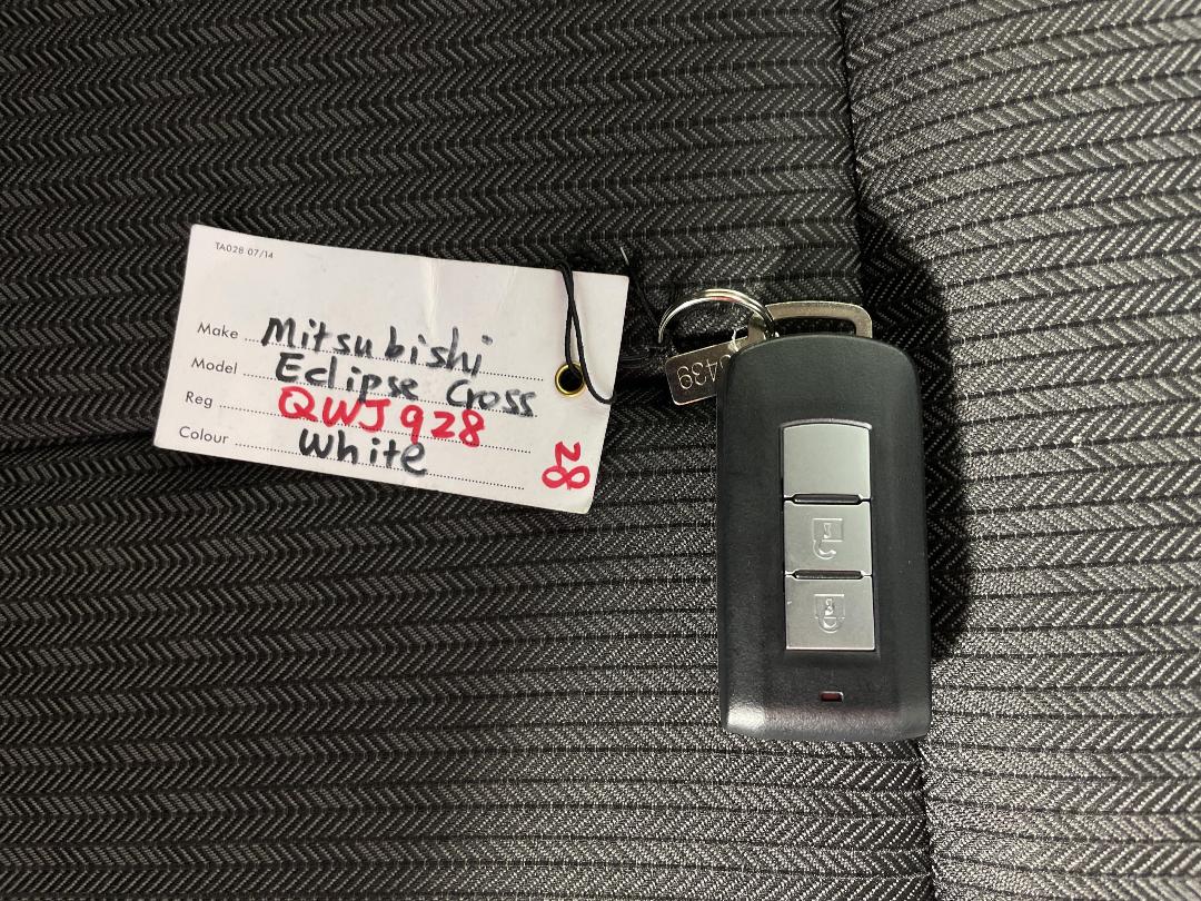 Photo '22' of Mitsubishi Eclipse Cross Photo '22' of Mitsubishi Eclipse Cross