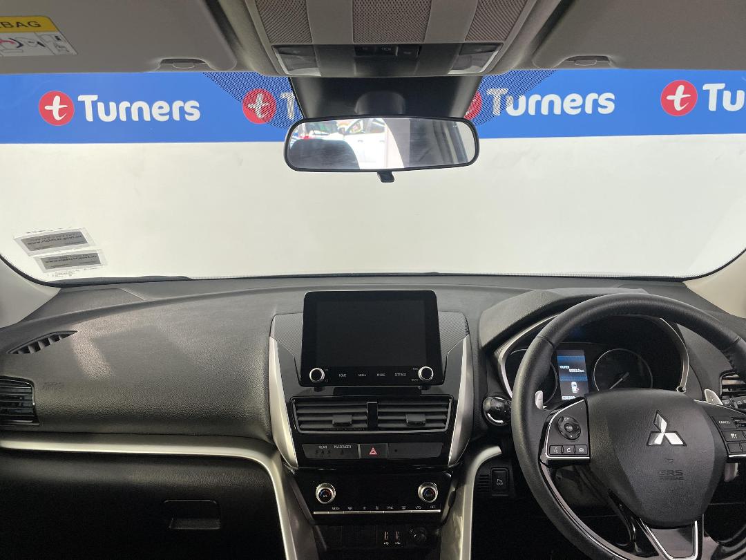 Photo '17' of Mitsubishi Eclipse Cross