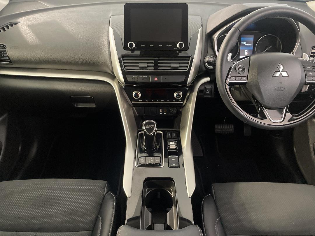 Photo '18' of Mitsubishi Eclipse Cross