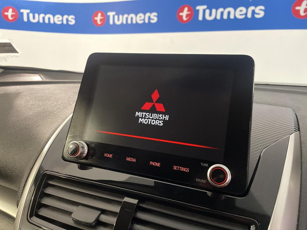 Photo '29' of Mitsubishi Eclipse Cross