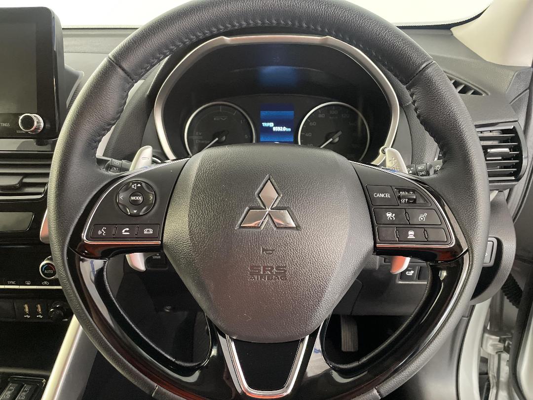 Photo '28' of Mitsubishi Eclipse Cross