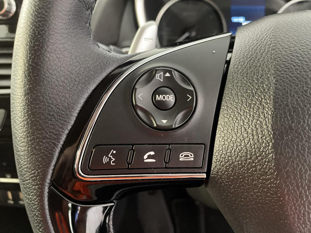 Photo '27' of Mitsubishi Eclipse Cross