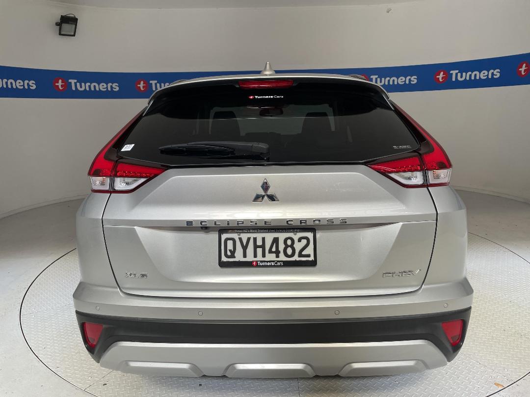 Photo '6' of Mitsubishi Eclipse Cross