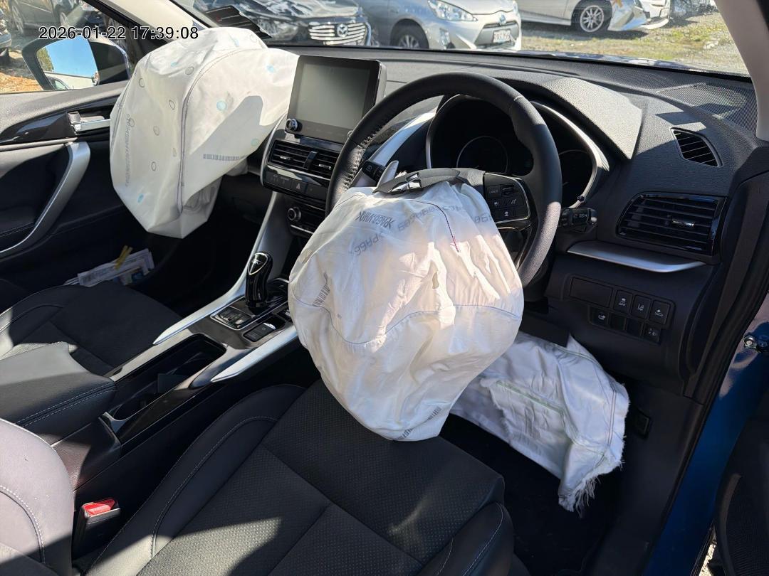 Photo '5' of Mitsubishi Eclipse Cross XLS