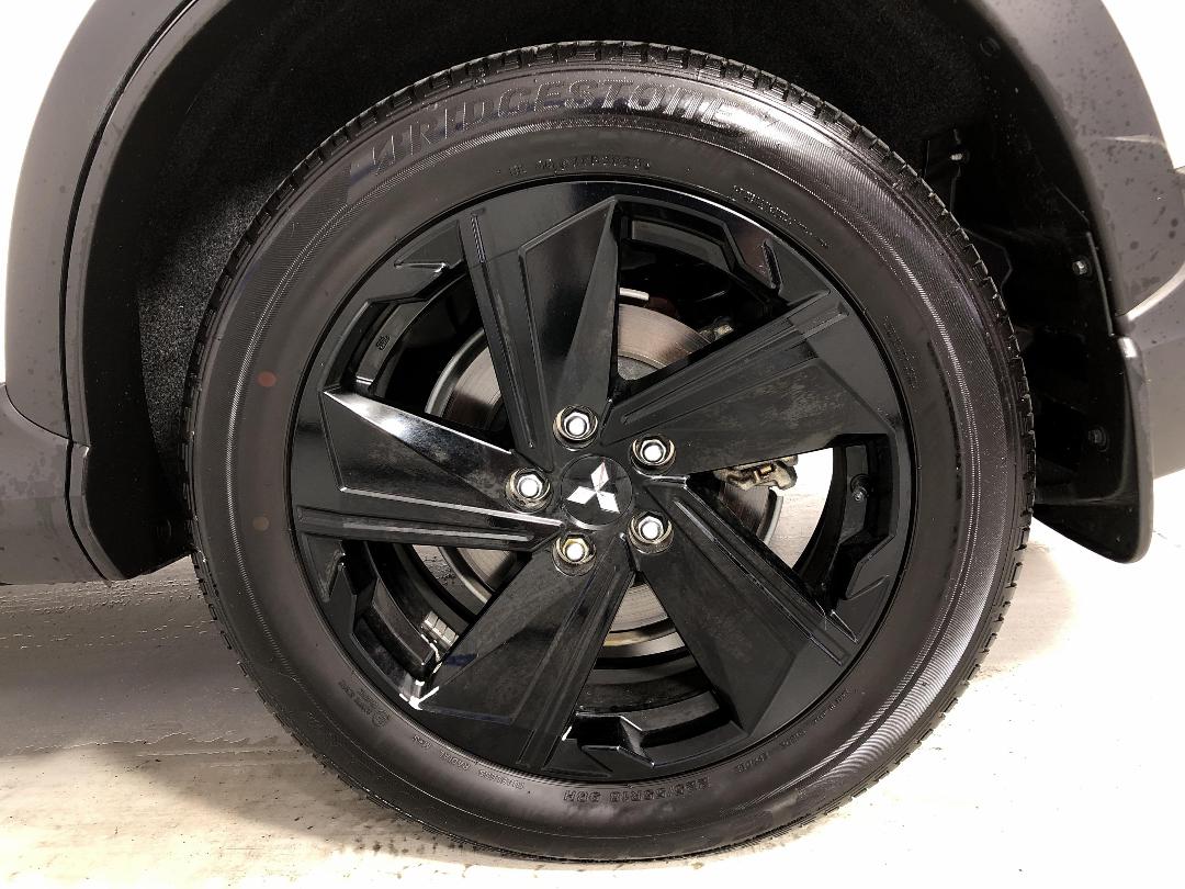 Photo '11' of Mitsubishi Eclipse Cross Sport