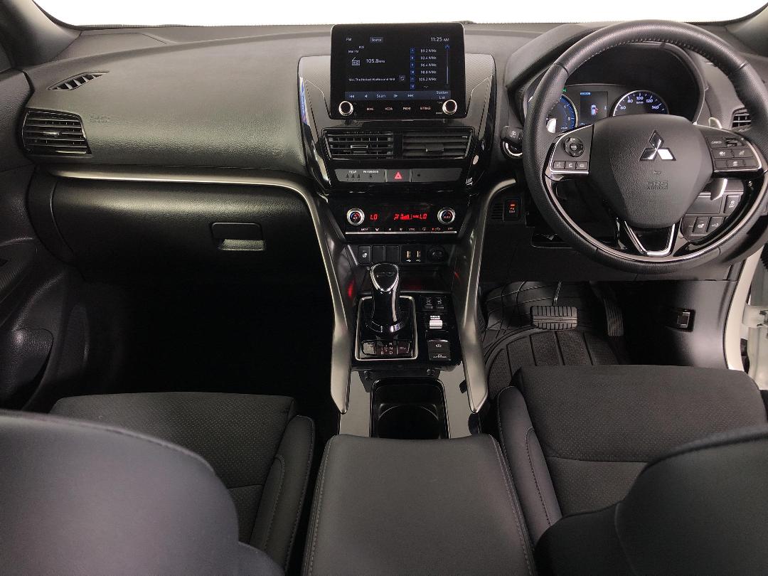 Photo '19' of Mitsubishi Eclipse Cross Sport