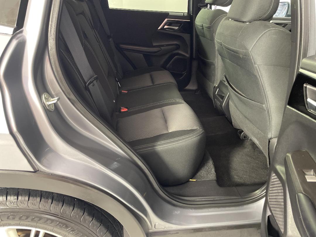 Photo '20' of Mitsubishi Outlander Photo '20' of Mitsubishi Outlander