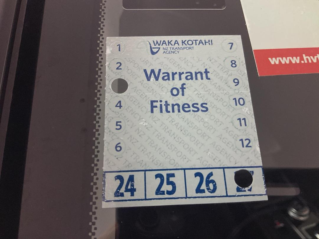 Photo '23' of Mitsubishi Outlander