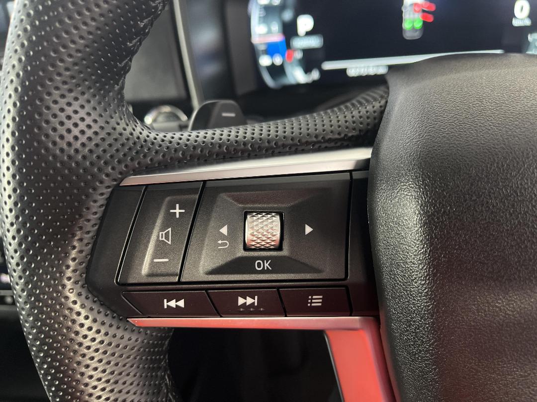 Photo '27' of Mitsubishi Outlander Photo '27' of Mitsubishi Outlander