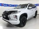 Thumbnail '4' of Mitsubishi Pajero Sport