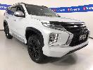 Thumbnail '1' of Mitsubishi Pajero Sport