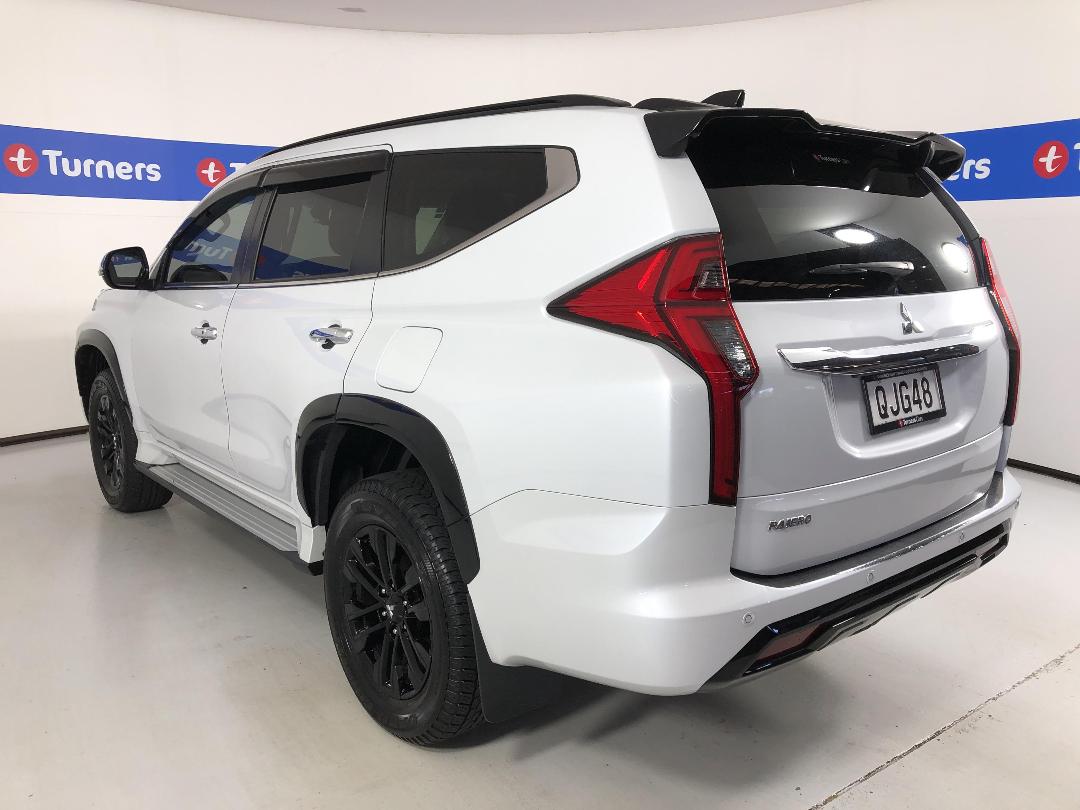 Photo '5' of Mitsubishi Pajero Sport