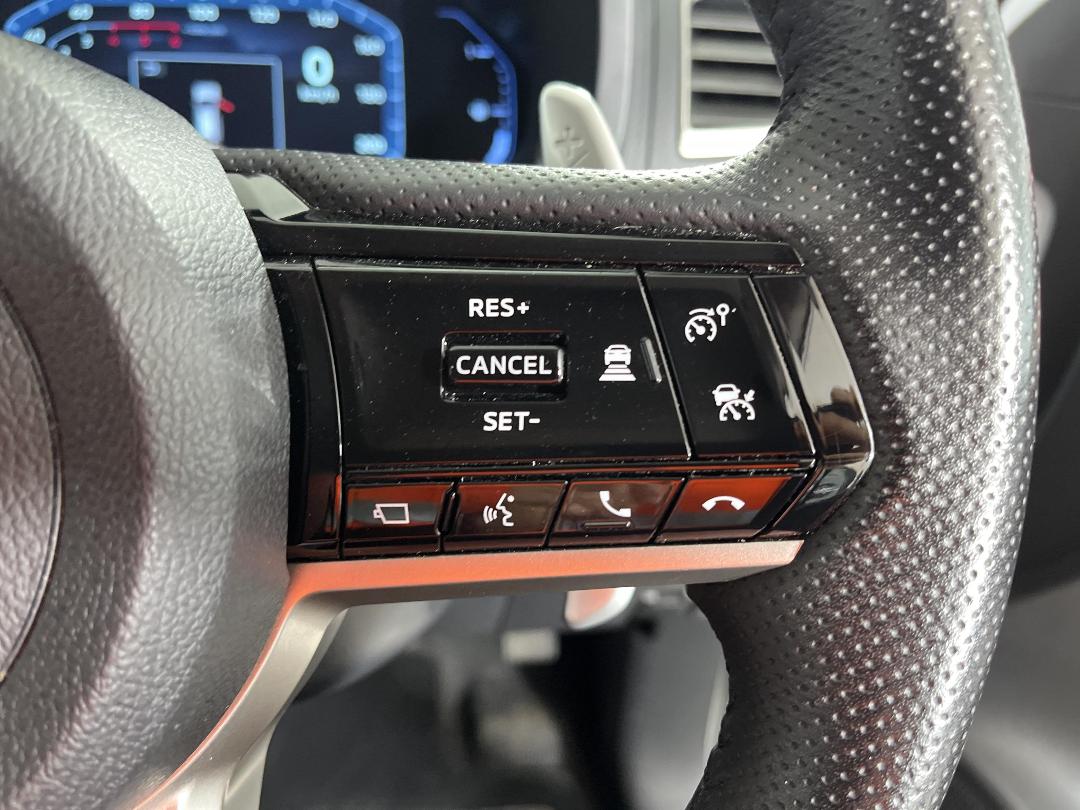 Photo '25' of Mitsubishi Pajero Sport