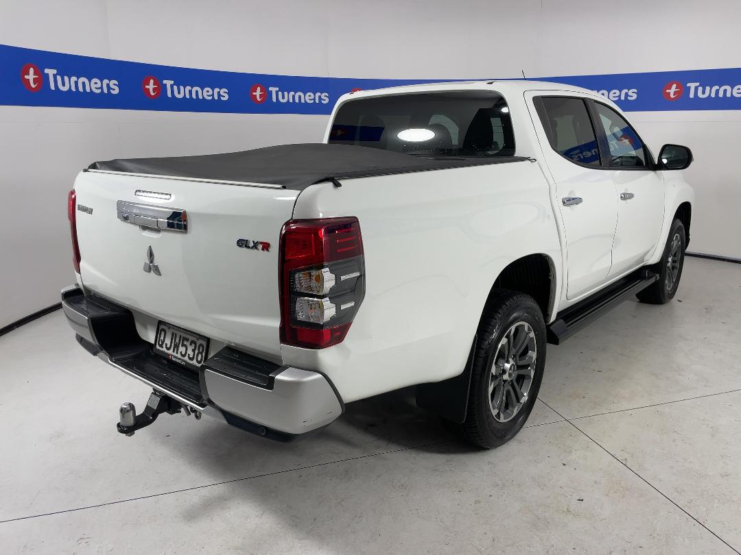 Photo '7' of Mitsubishi Triton Photo '7' of Mitsubishi Triton