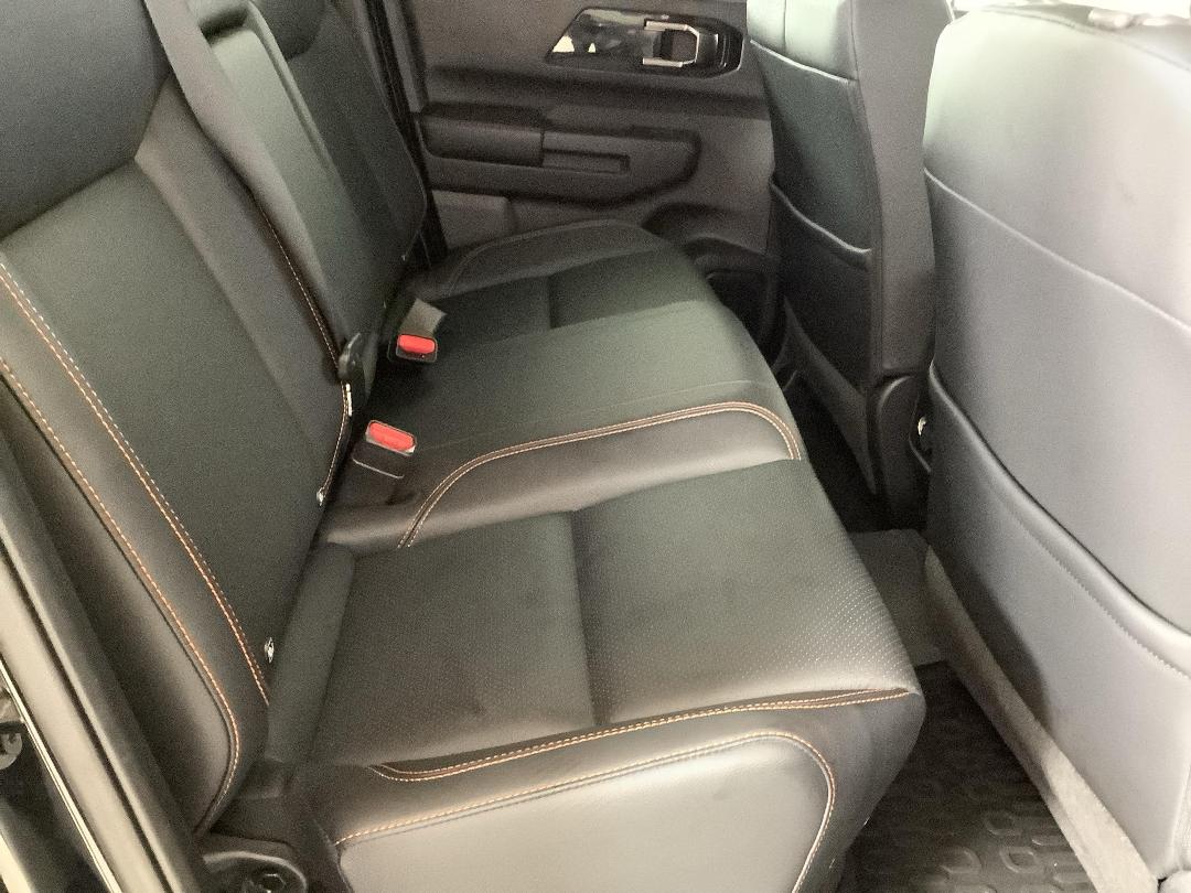 Photo '20' of Mitsubishi Triton