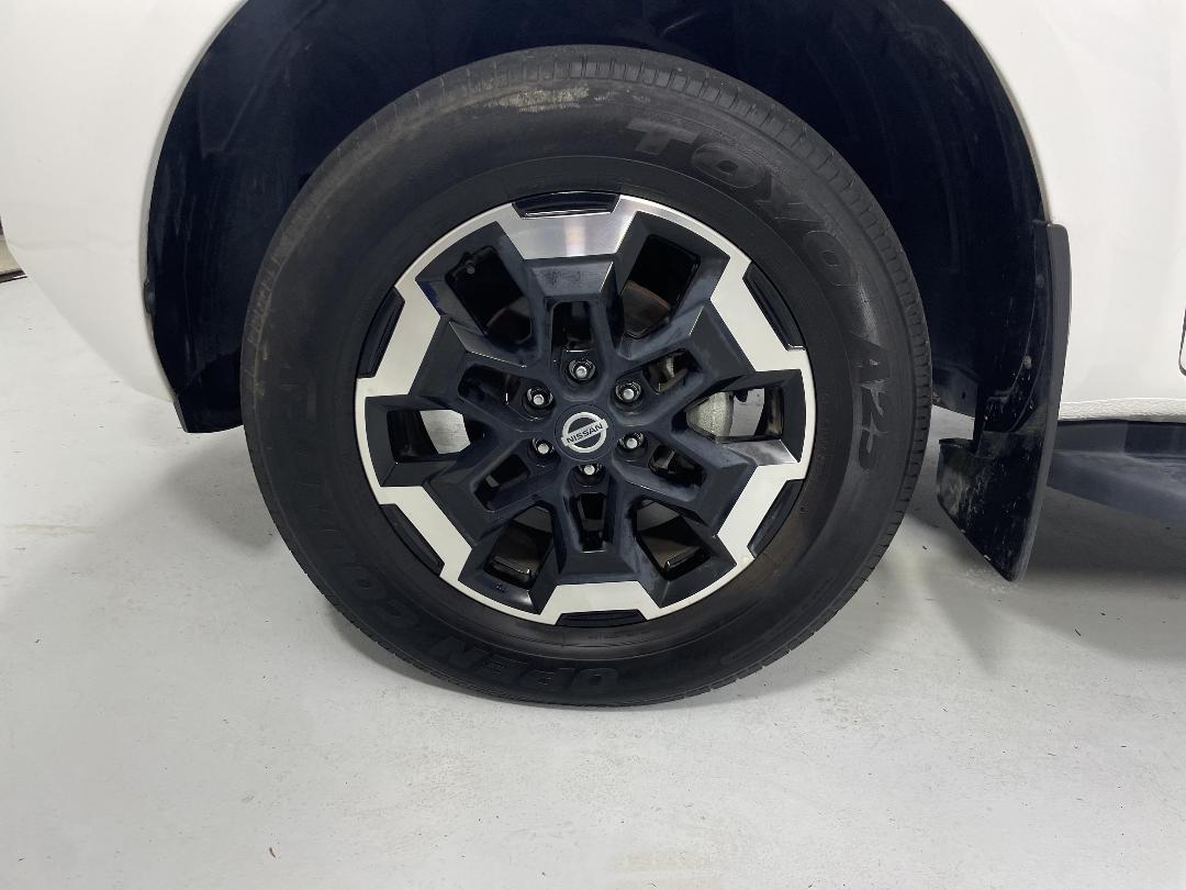 Photo '10' of Nissan Navara Photo '10' of Nissan Navara