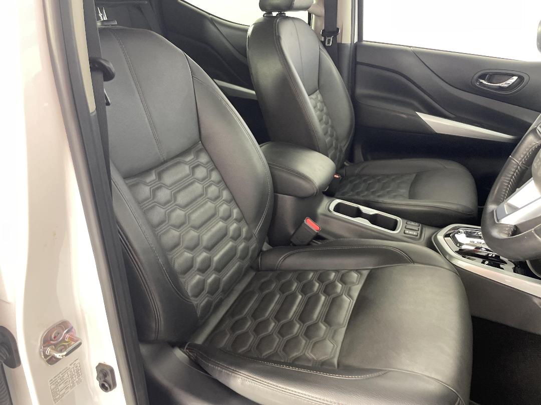 Photo '16' of Nissan Navara Photo '16' of Nissan Navara