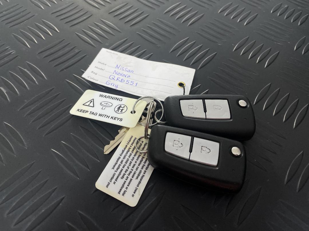 Photo '22' of Nissan Navara