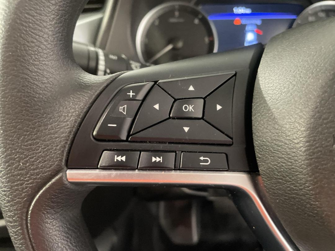 Photo '27' of Nissan Navara Photo '27' of Nissan Navara