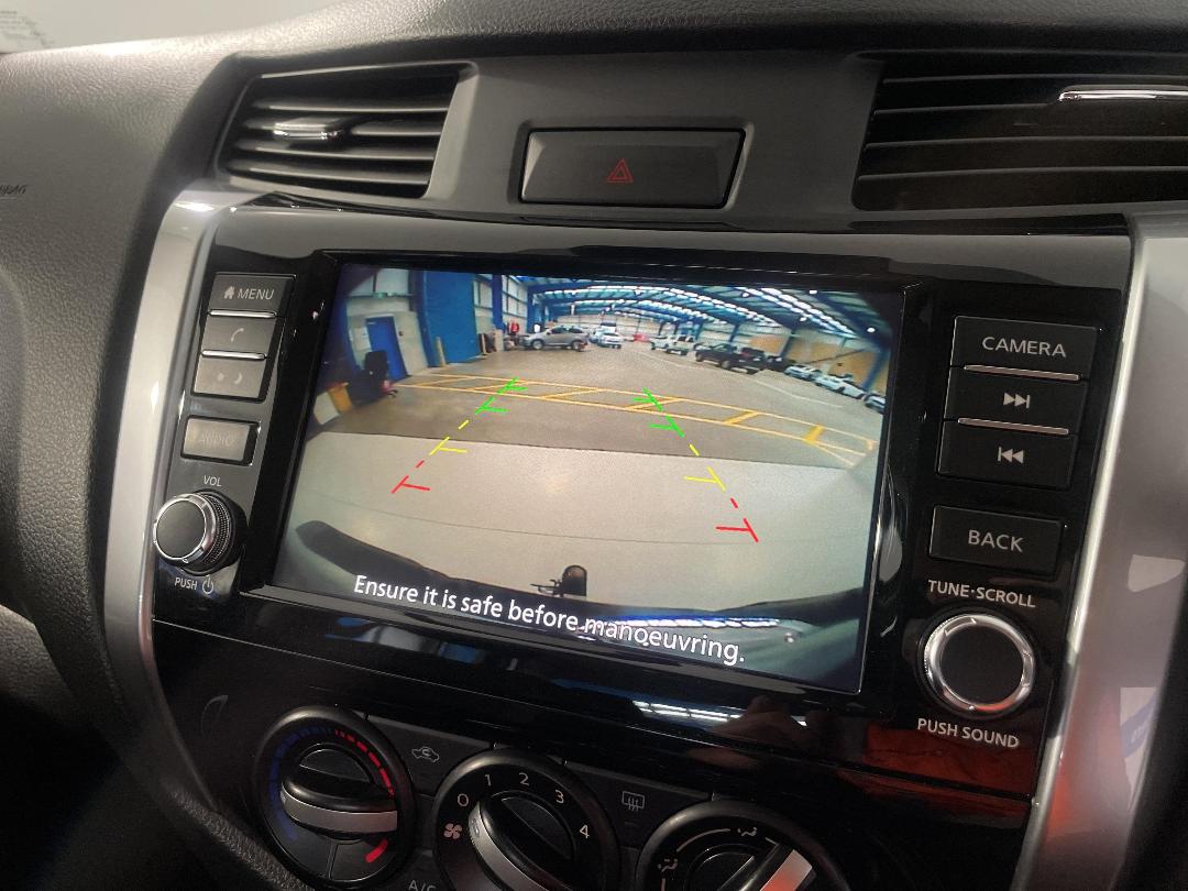 Photo '30' of Nissan Navara Photo '30' of Nissan Navara