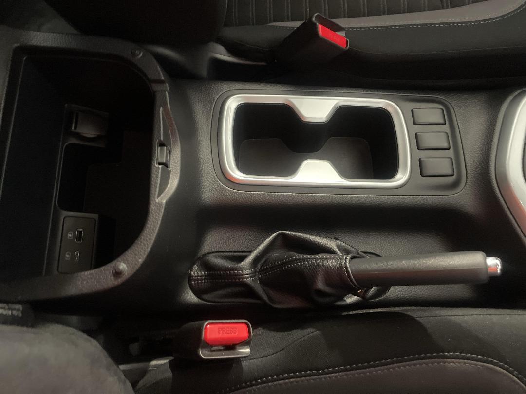 Photo '33' of Nissan Navara Photo '33' of Nissan Navara