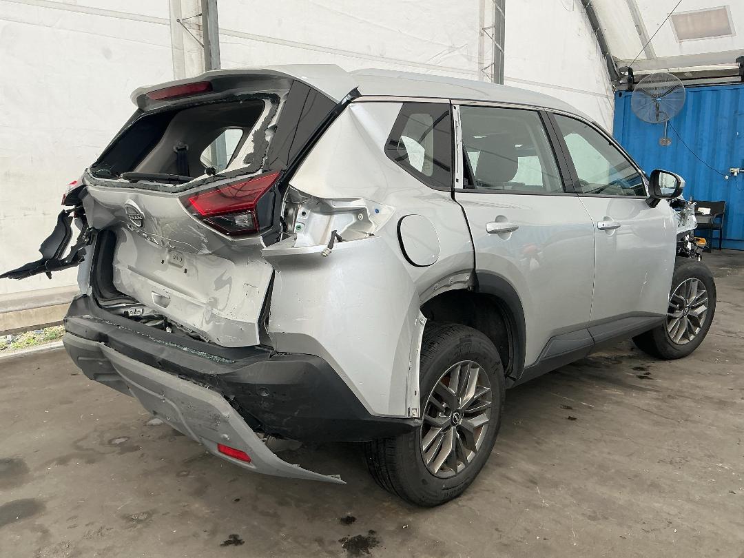 Photo '9' of Nissan X-Trail ST Photo '9' of Nissan X-Trail ST