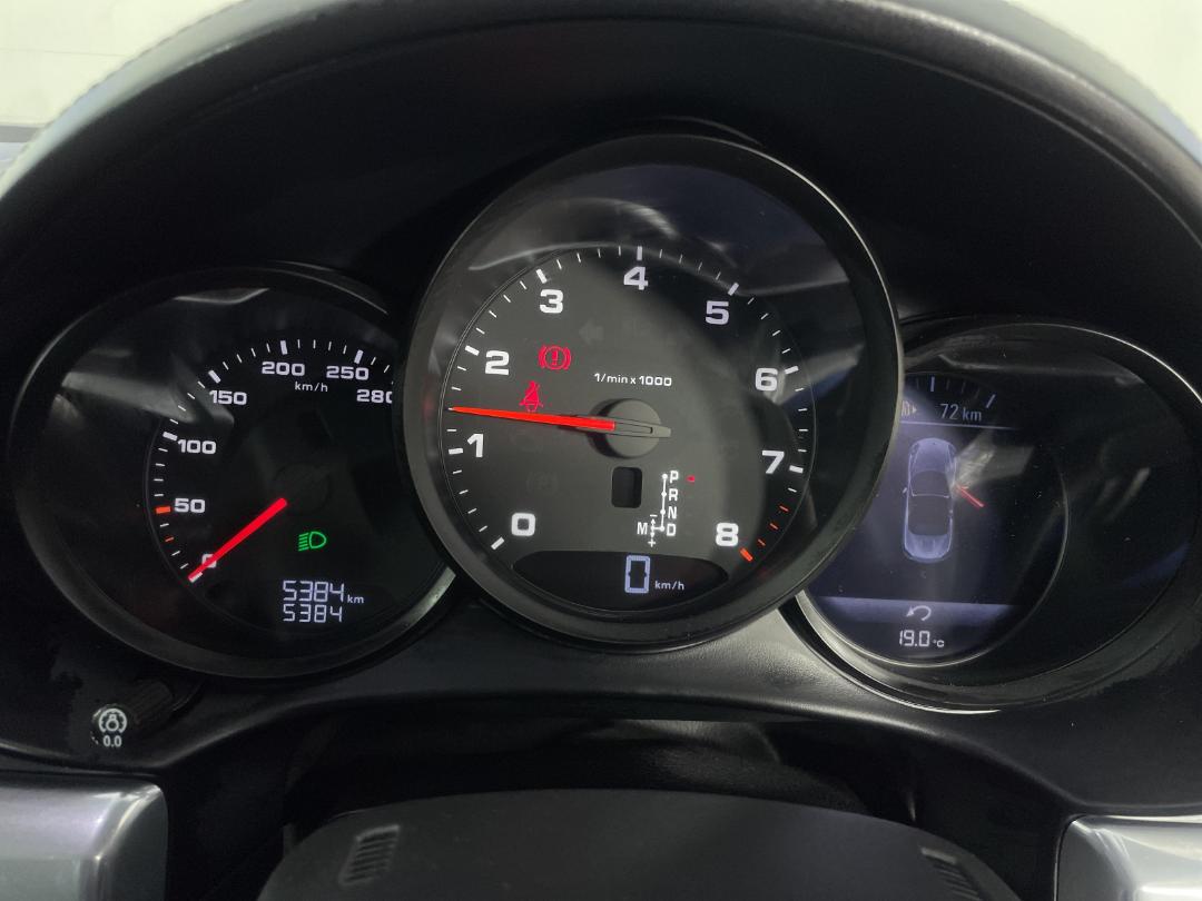 Photo '19' of Porsche 718 Photo '19' of Porsche 718