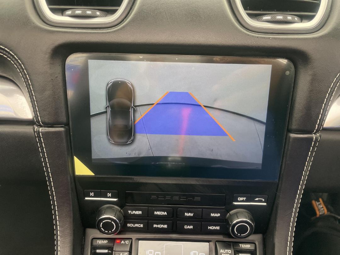 Photo '22' of Porsche 718 Photo '22' of Porsche 718