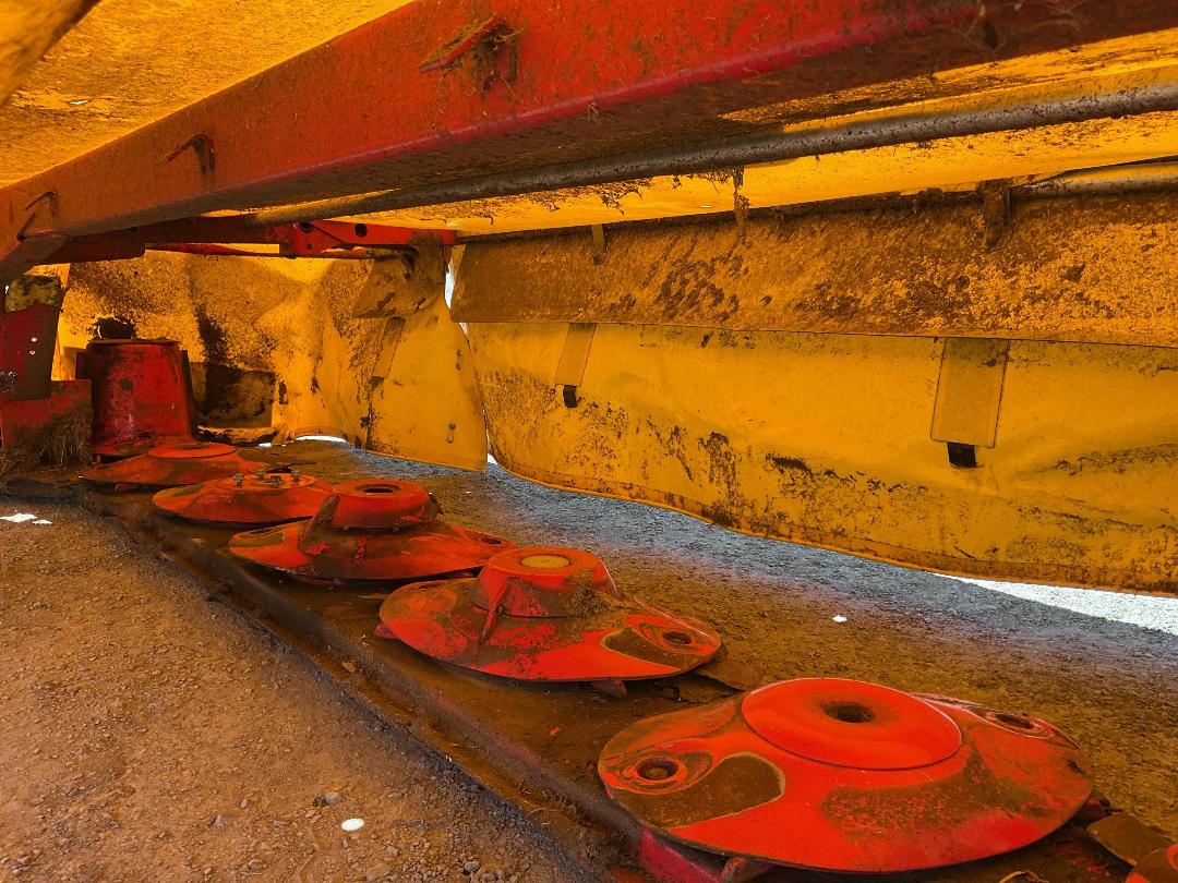 Photo '13' of Pottinger 302 Mower