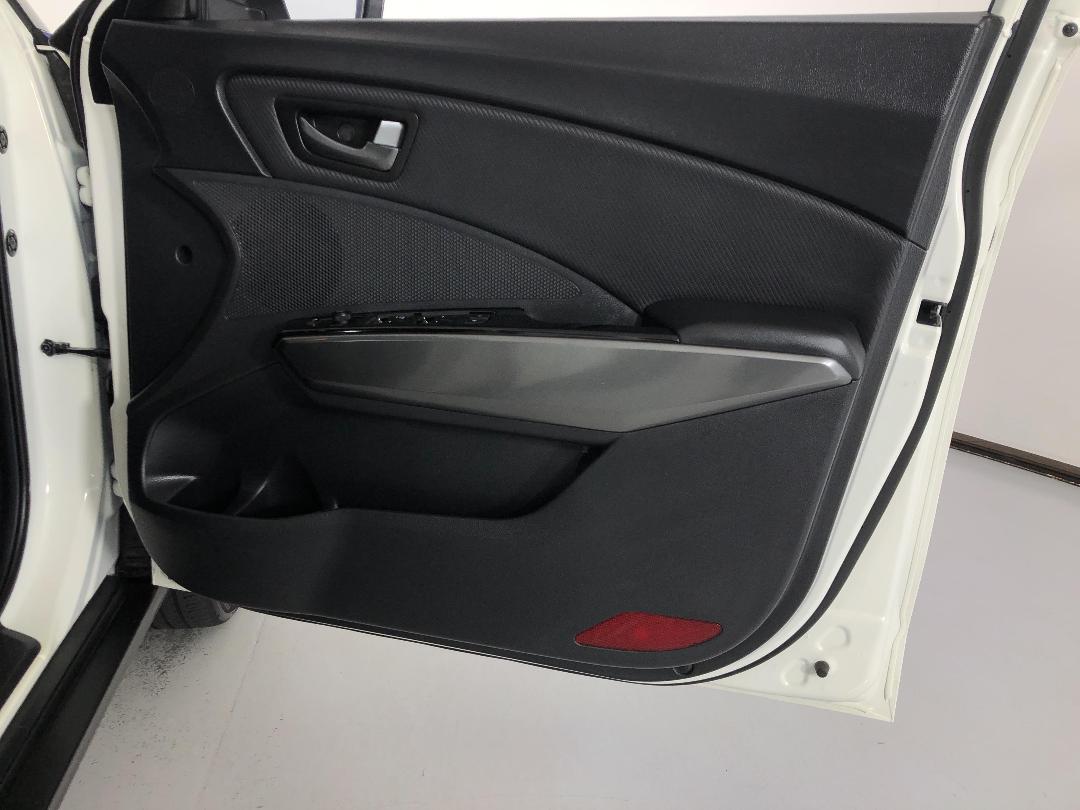 Photo '15' of Ssangyong Tivoli