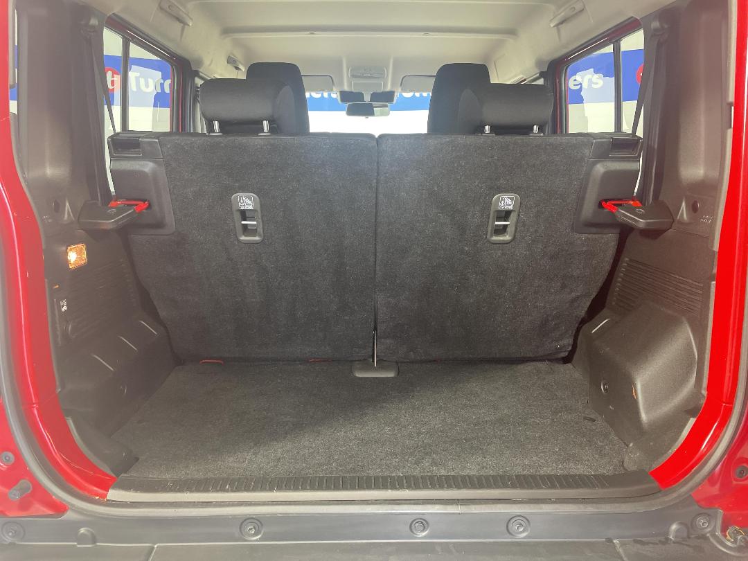 Photo '14' of Suzuki Jimny Photo '14' of Suzuki Jimny