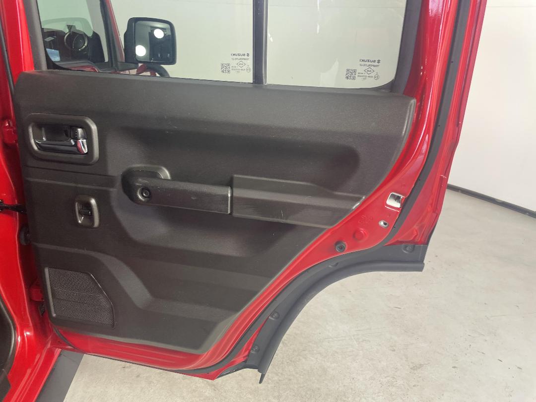 Photo '19' of Suzuki Jimny Photo '19' of Suzuki Jimny