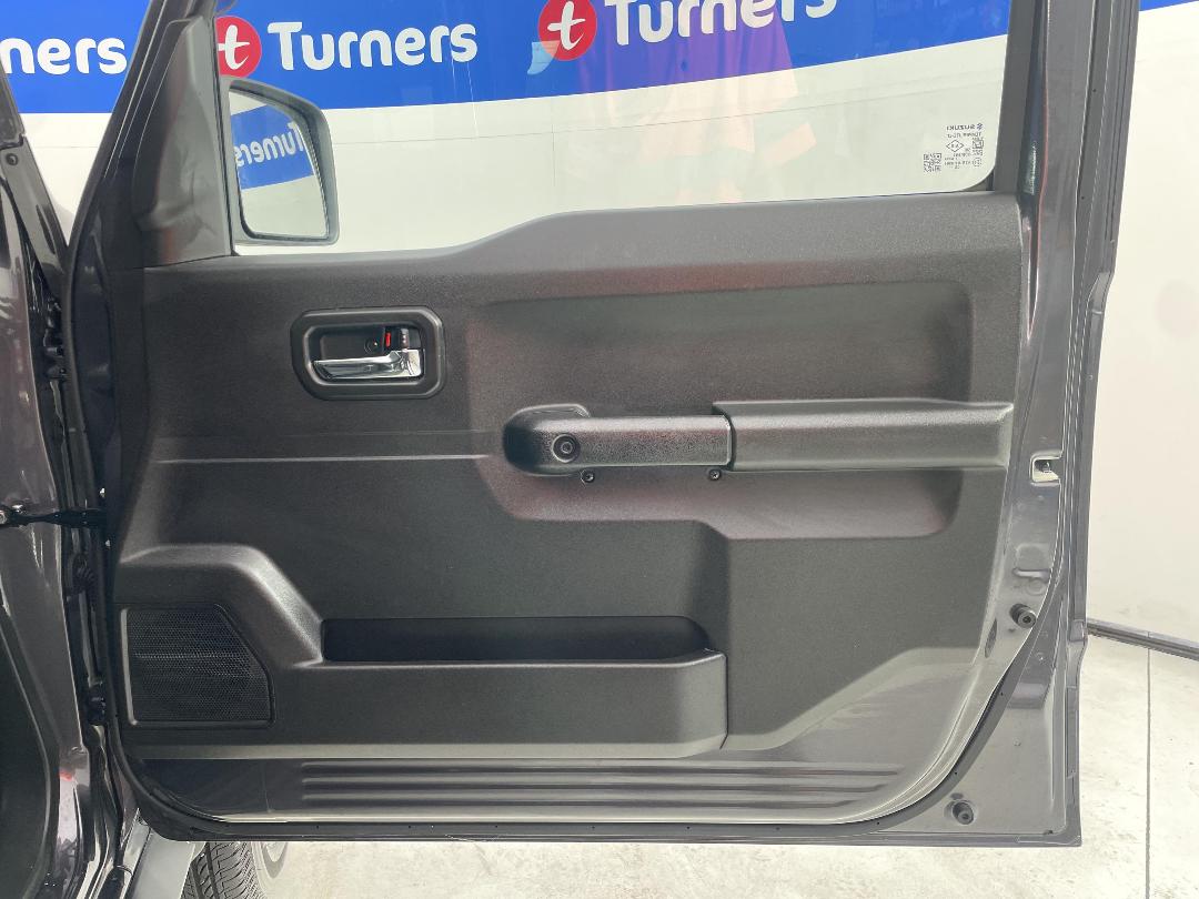 Photo '15' of Suzuki Jimny Photo '15' of Suzuki Jimny