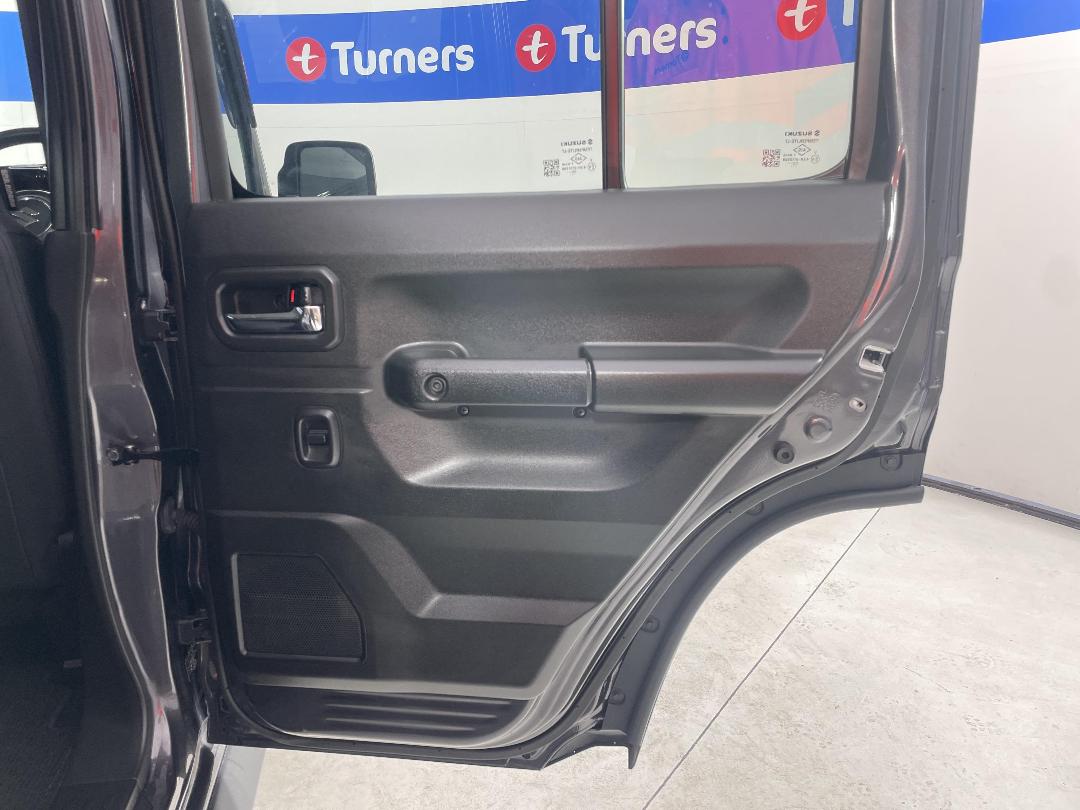 Photo '19' of Suzuki Jimny Photo '19' of Suzuki Jimny