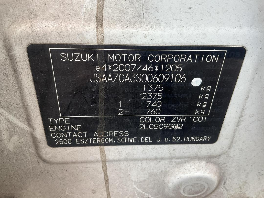 Photo '10' of Suzuki Swift RS Hybrid Photo '10' of Suzuki Swift RS Hybrid