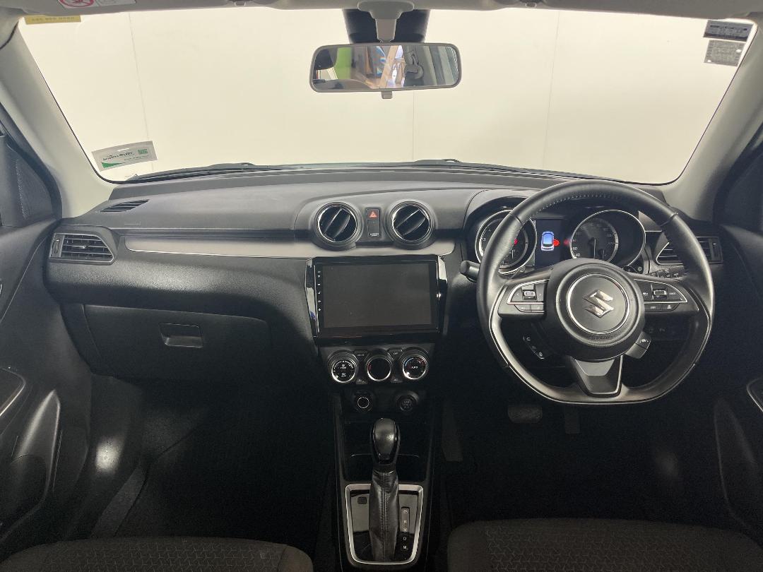 Photo '17' of Suzuki Swift Photo '17' of Suzuki Swift