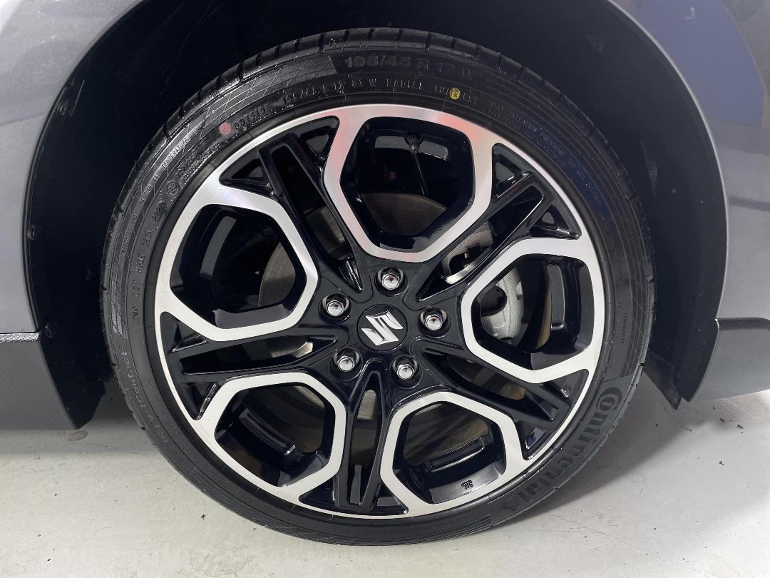 Photo '9' of Suzuki Swift