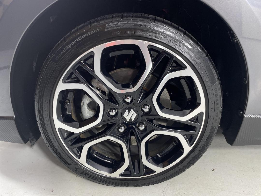 Photo '10' of Suzuki Swift