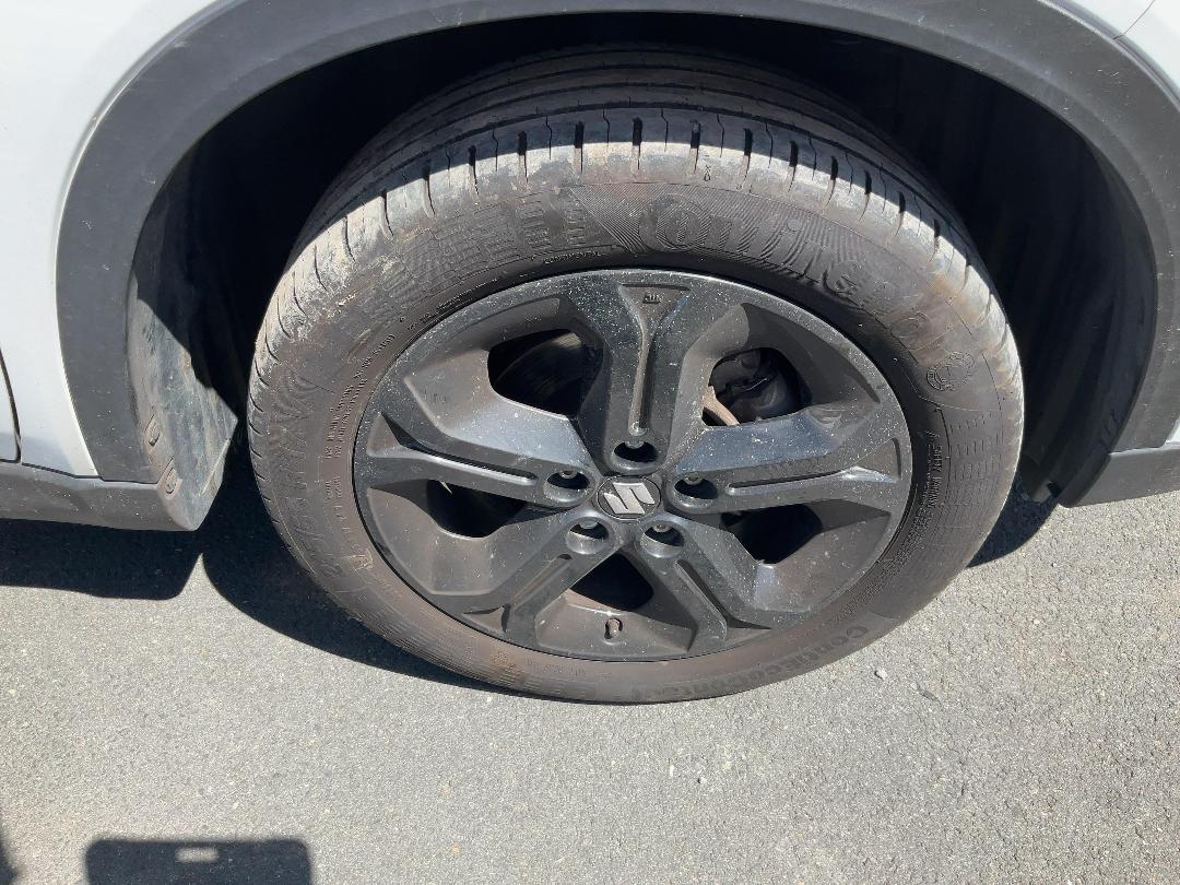 Photo '13' of Suzuki Vitara JLX Hybrid 2WD