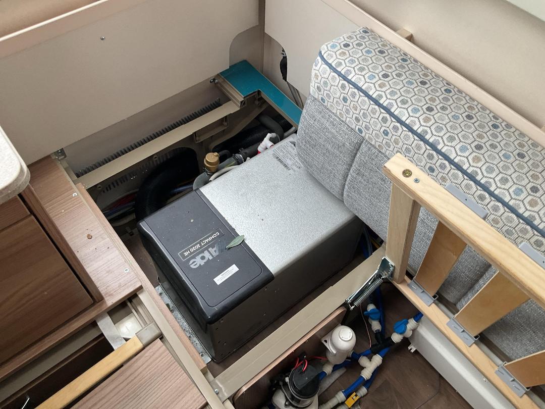 Photo '31' of Swift Celebration 650SE Caravan - Tandem