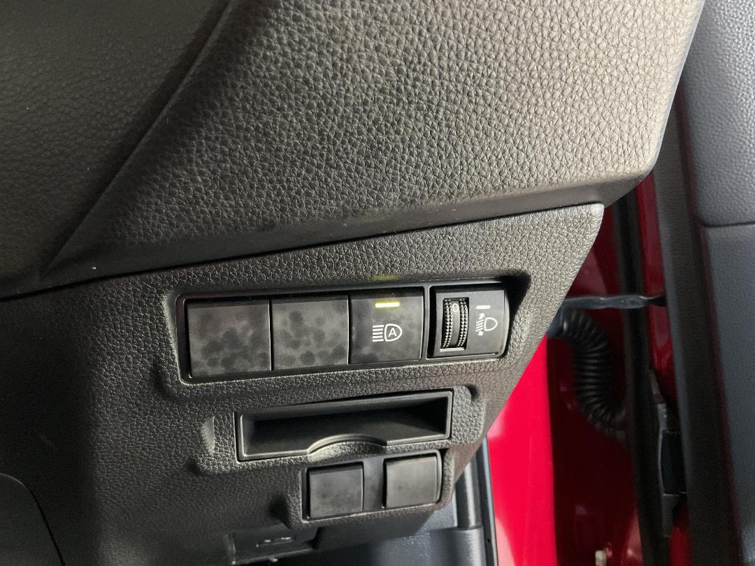 Photo '28' of Toyota Corolla Cross