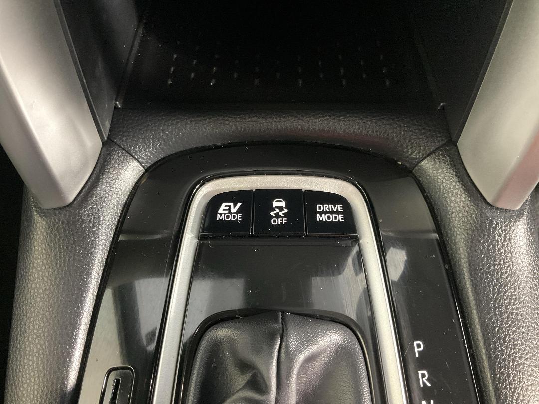 Photo '30' of Toyota Corolla Cross