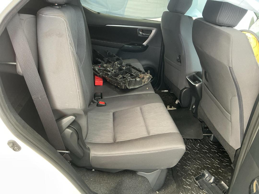 Photo '16' of Toyota Fortuner GXL Photo '16' of Toyota Fortuner GXL