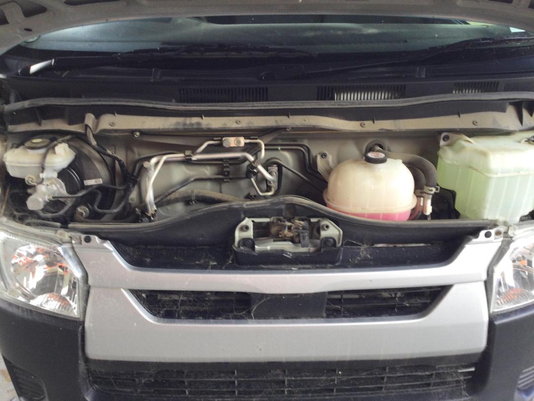 Photo '11' of Toyota Hiace