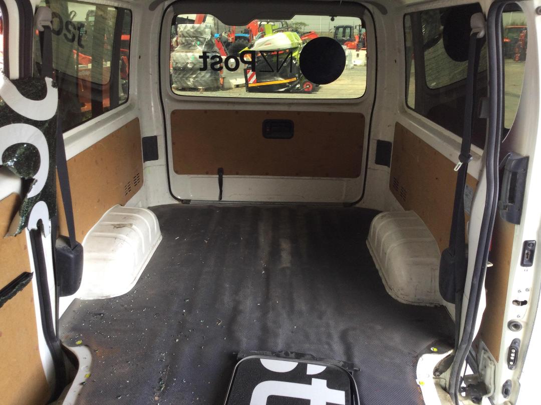 Photo '15' of Toyota Hiace