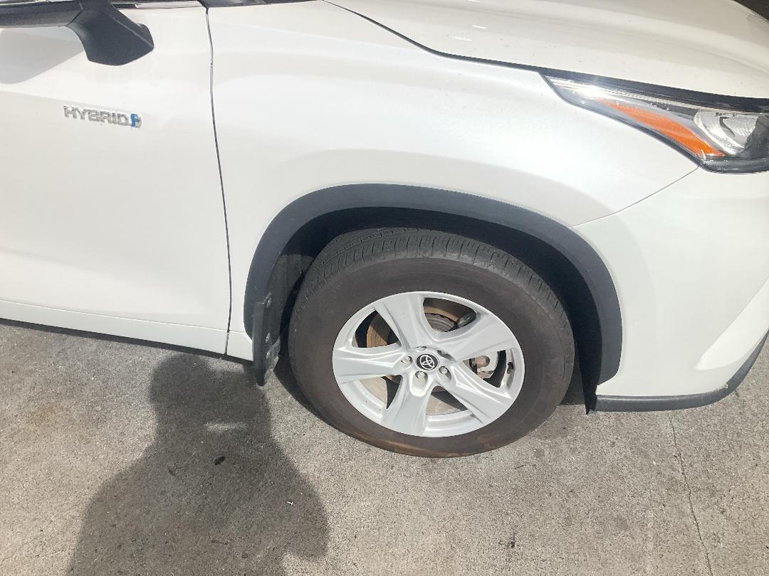 Photo '3' of Toyota Highlander GXL